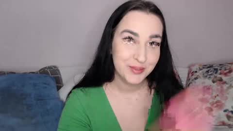 Vitalina online show from December 3, 1:10 pm