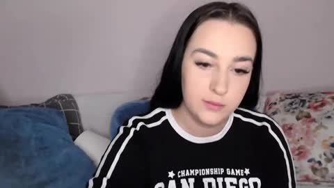 Vitalina online show from December 5, 1:17 pm