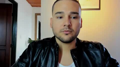 Snapshot of vito_ferrero chatting on January 16, 1:47 pm Vito Ferrer online show from January 16, 1:47 pm