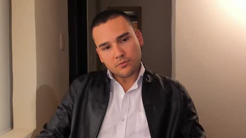 Snapshot of vito_ferrero chatting on February 6, 1:27 am Vito Ferrer online show from February 6, 1:27 am