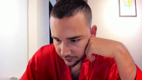 Snapshot of vito_ferrero chatting on March 8, 11:37 am Vito Ferrer online show from March 8, 11:37 am