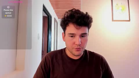 Snapshot of vito_ferrero chatting on September 22, 9:17 pm Vito Ferrer online show from September 22, 9:17 pm