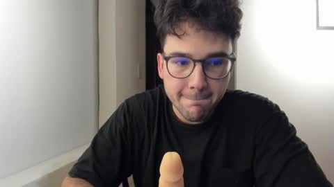 Snapshot of vito_ferrero chatting on October 14, 2:23 am Vito Ferrer online show from October 14, 2:23 am