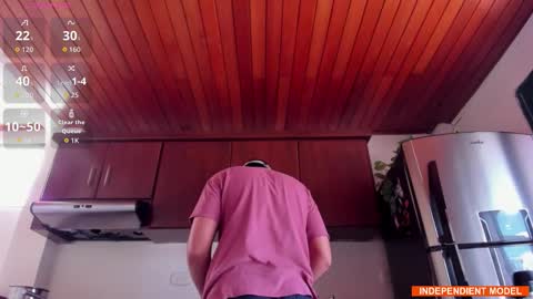 Snapshot of vito_ferrero chatting on October 25, 3:29 pm Vito Ferrer online show from October 25, 3:29 pm