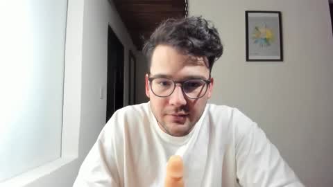 Snapshot of vito_ferrero chatting on October 27, 1:31 am Vito Ferrer online show from October 27, 1:31 am