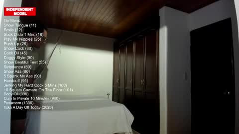 Vito Ferrer online show from April 20, 11:57 am