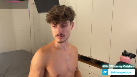 vitoraugustoxxx online show from January 14, 7:41 pm