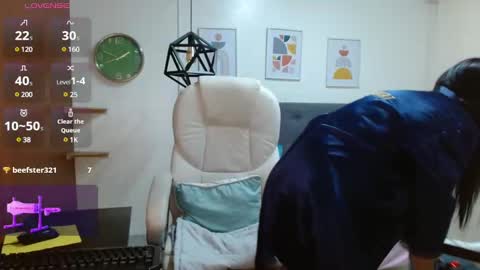 VITTORIA  online show from January 30, 1:10 pm