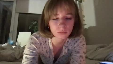 viv983161 online show from November 17, 2:45 pm