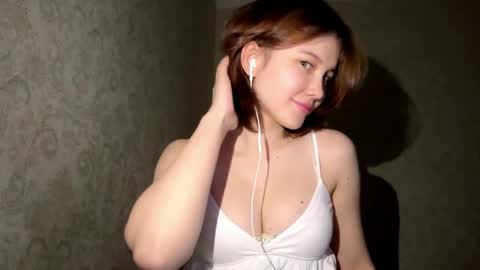 Snapshot of vivatrude chatting on May 11, 4:15 pm Sonya online show from May 11, 4:15 pm