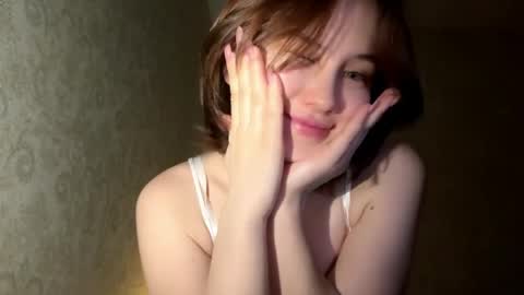 Snapshot of vivatrude chatting on May 13, 3:53 pm Sonya online show from May 13, 3:53 pm