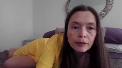 vivian online show from December 16, 2:27 pm