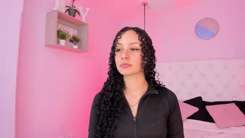 Vivi online show from November 5, 3:28 am