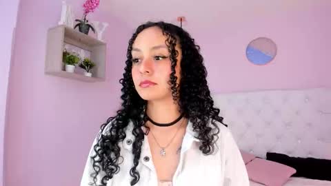 Vivi online show from November 10, 2:54 am