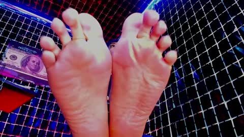 IGkarol navarret3 online show from March 11, 2:40 pm