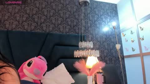 Snapshot of vivi_prinncess chatting on June 17, 12:24 am Viviana online show from June 17, 12:24 am