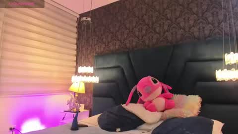 Snapshot of vivi_prinncess chatting on July 19, 1:09 am Viviana online show from July 19, 1:09 am