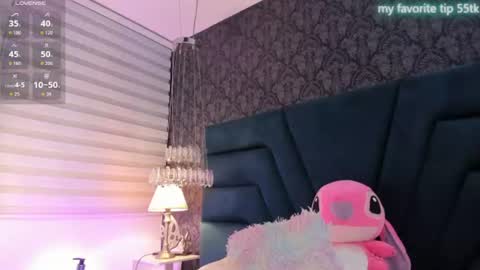 Snapshot of vivi_prinncess chatting on July 24, 1:47 am Viviana online show from July 24, 1:47 am