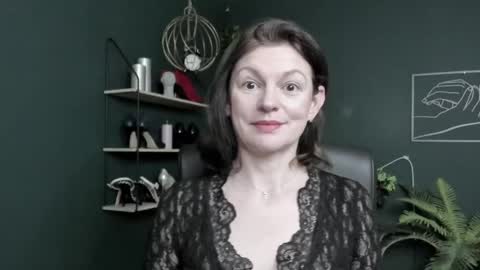 Vivian online show from April 23, 6:47 am