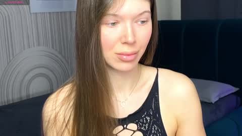 Snapshot of vivian_evans_ chatting on February 7, 12:31 am Vivian Evans online show from February 7, 12:31 am