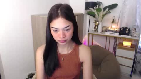 Snapshot of vivian_roberts chatting on September 23, 1:19 am Vivian online show from September 23, 1:19 am