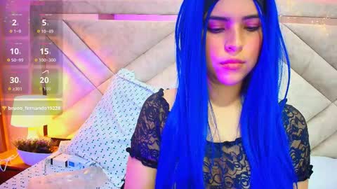 Snapshot of viviana_hernandez chatting on February 20, 6:26 am Viviana online show from February 20, 6:26 am
