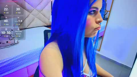 Snapshot of viviana_hernandez chatting on February 21, 4:02 am Viviana online show from February 21, 4:02 am