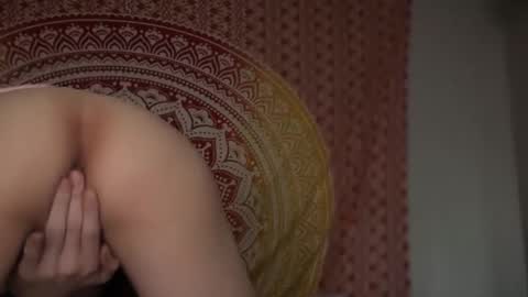 Snapshot of vivianlayxxx chatting on May 11, 9:56 pm vivian layy online show from May 11, 9:56 pm