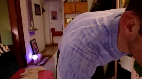 Viv online show from January 13, 5:02 pm