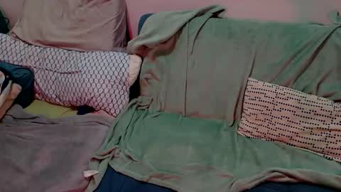 Viv online show from December 1, 5:51 pm