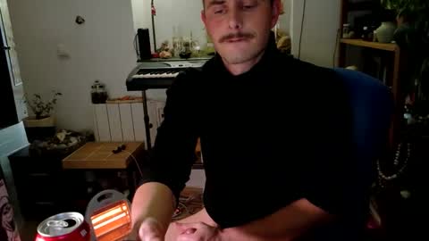 Viv online show from December 4, 7:22 pm