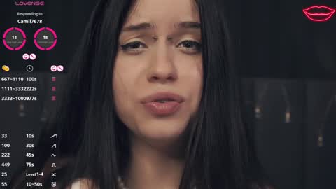 Snapshot of vivid_girls chatting on January 18, 10:28 am Nelly and Mari online show from January 18, 10:28 am