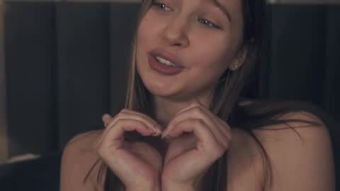 Snapshot of vivid_girls chatting on February 15, 10:22 am Nelly and Mari online show from February 15, 10:22 am