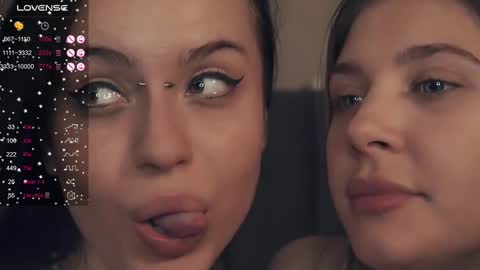 Snapshot of vivid_girls chatting on February 25, 1:28 pm Nelly and Mari online show from February 25, 1:28 pm