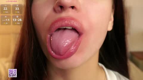 Snapshot of vivid_girls chatting on September 27, 7:13 am Nelly and Mari online show from September 27, 7:13 am