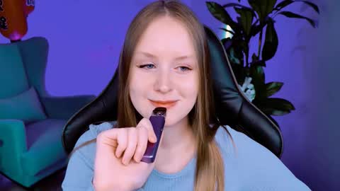 Vivien online show from September 18, 11:12 am