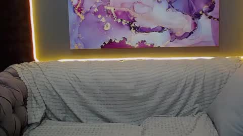 vivstar online show from April 24, 2:14 am