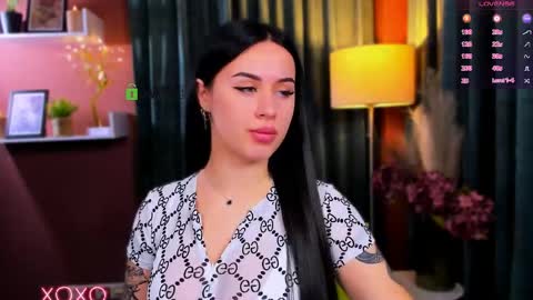 vivy_star online show from April 13, 6:57 pm