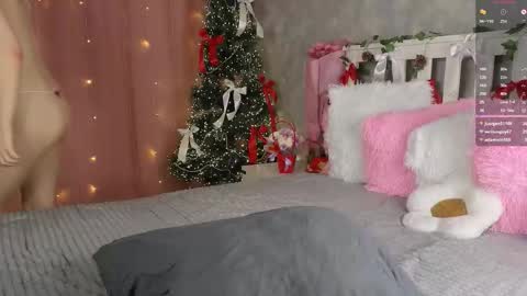 vivyboo111 online show from January 7, 9:17 pm