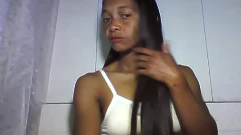 vixen_lina online show from June 11, 5:44 pm