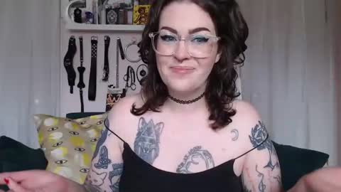 Snapshot of vixinvvitch chatting on July 21, 4:42 pm VIXIN online show from July 21, 4:42 pm
