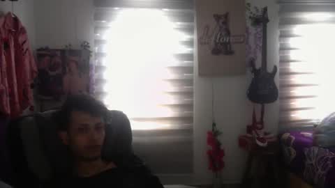 vl21cm online show from September 19, 3:13 pm