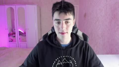 Martin online show from December 2, 2:31 am