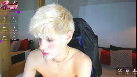 Snapshot of vladhellsing4 chatting on April 28, 2:44 pm Vlad online show from April 28, 2:44 pm
