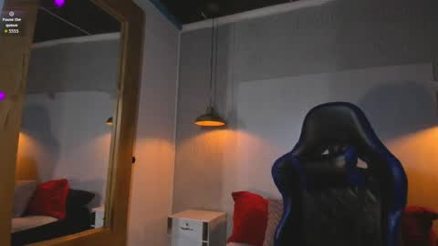 Snapshot of vladhellsing4 chatting on May 6, 1:05 pm Vlad online show from May 6, 1:05 pm