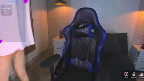 Snapshot of vladhellsing4 chatting on June 3, 2:33 pm Vlad online show from June 3, 2:33 pm