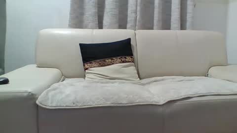 Snapshot of vladika021 chatting on November 12, 3:18 am vladika021 online show from November 12, 3:18 am