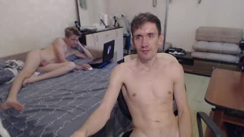 Snapshot of vladimirsibiria chatting on June 21, 6:21 pm Vova and Sasha online show from June 21, 6:21 pm