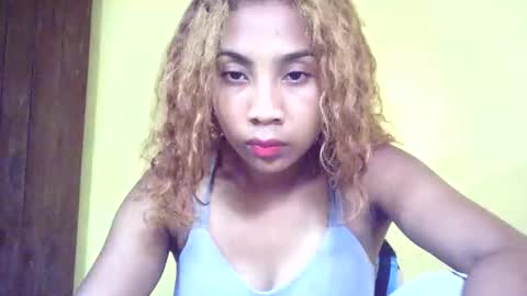 Snapshot of voahary chatting on May 26, 2:51 am voahary online show from May 26, 2:51 am