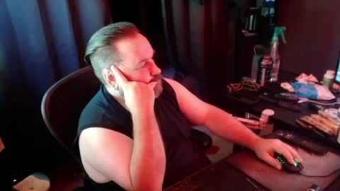 Snapshot of voidcatdaddy chatting on May 14, 5:53 pm Rev online show from May 14, 5:53 pm